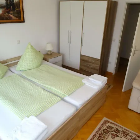 Penthouse Rosa Apartamento Bad Herrenalb